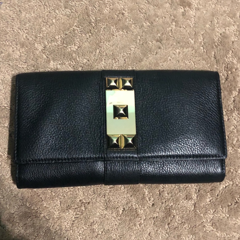 Vince Camuto black clutch